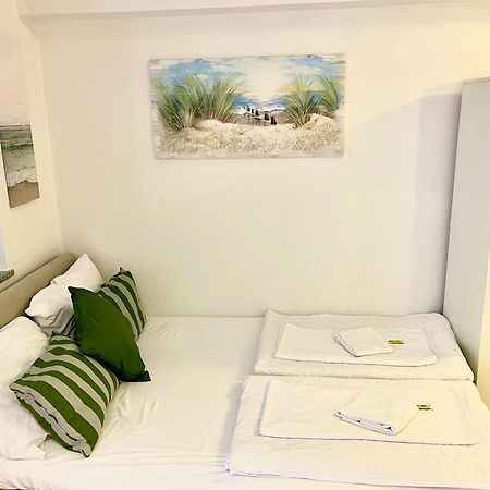 Devi-Piran Apartment Bagian luar foto